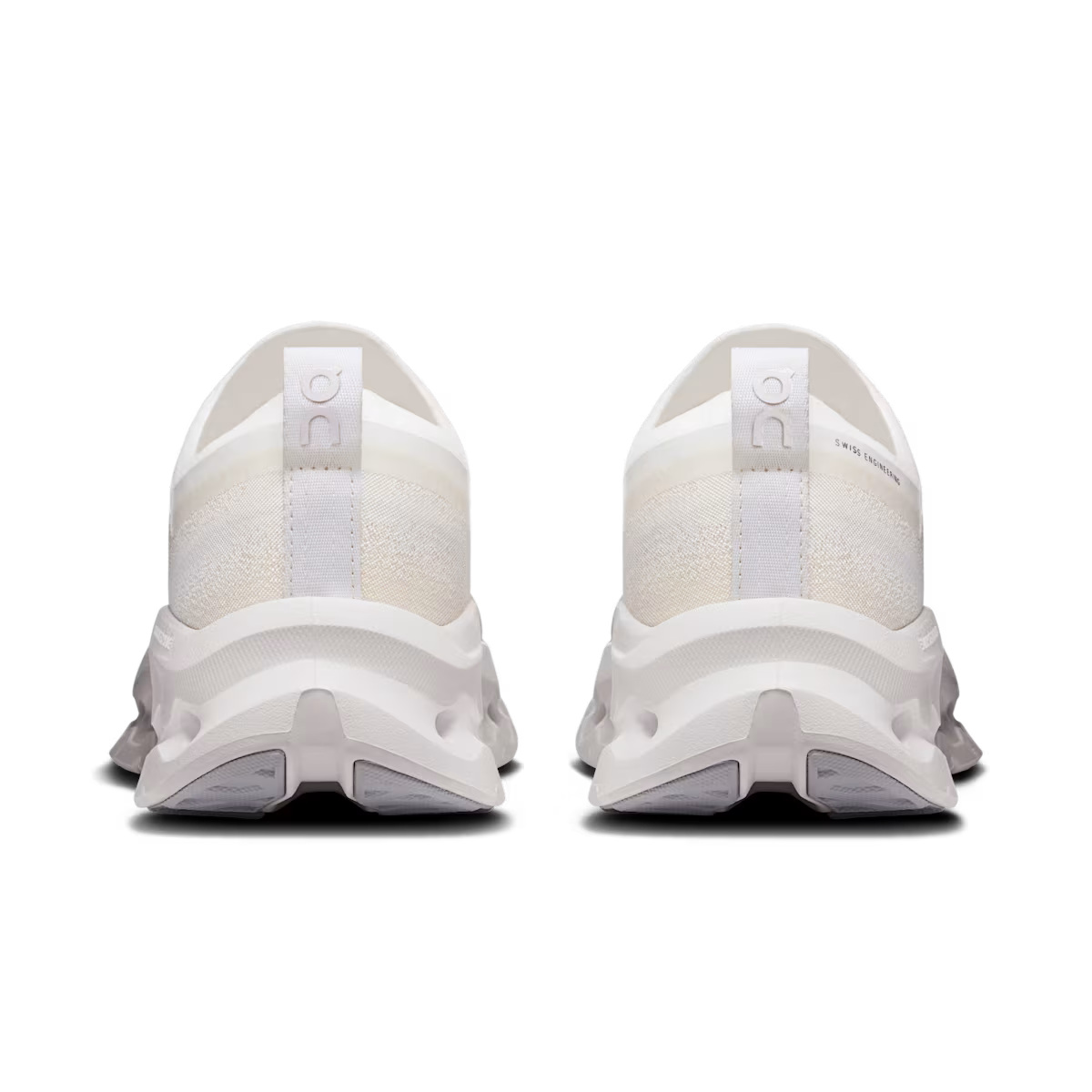 Auf dem Wolkenneigungsmond